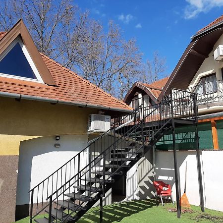 Hullam Rooms Siófok Exterior foto